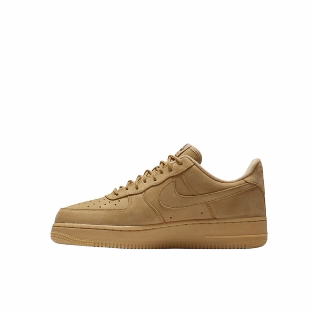 Nike Air Force Women’s 9.5 1 Low Flax Sneakers